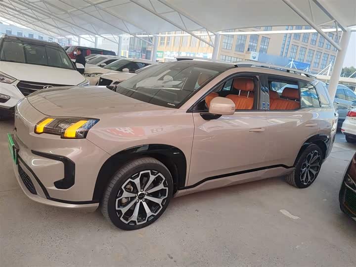 Фото 5 - GAC Aion V