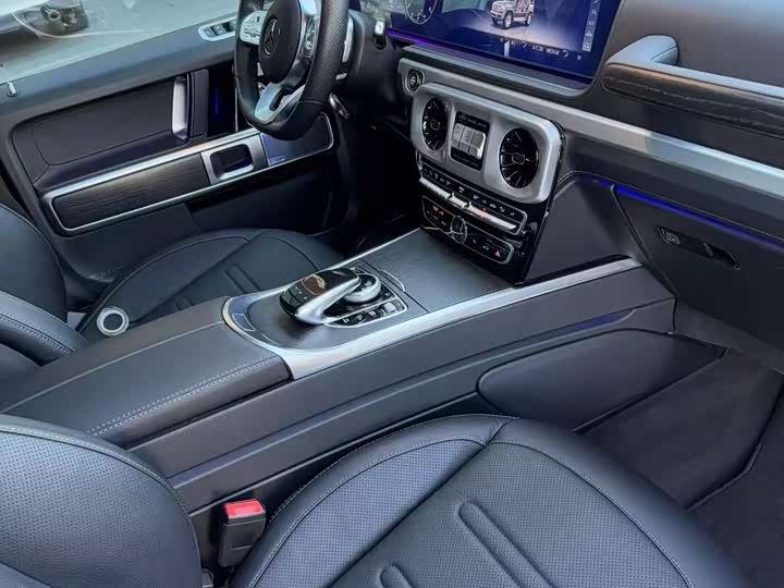 Фото 7 - Mercedes-Benz G-Class