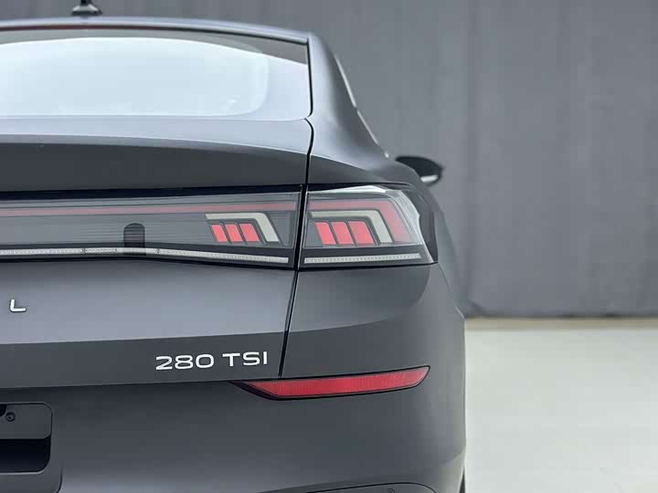 Фото 8 - Volkswagen Lamando L