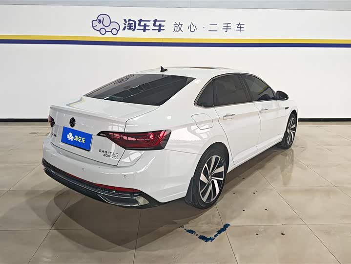 Фото 3 - Volkswagen Sagitar L