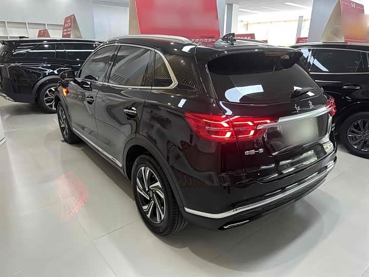Фото 5 - Hongqi HS5