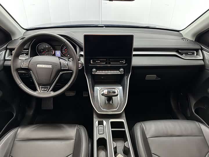 Фото 6 - Haval M6