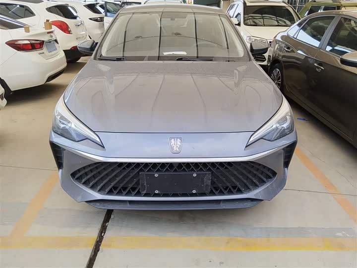 Фото 3 - Roewe i5