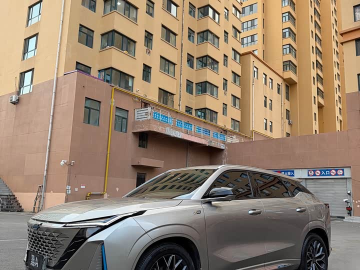 Фото 1 - Changan Oshan Z6 Hybrid