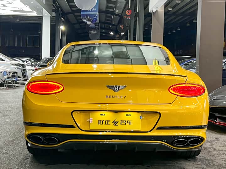 Фото 5 - Bentley Continental GT