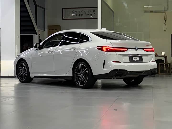 Фото 4 - BMW 2 Series