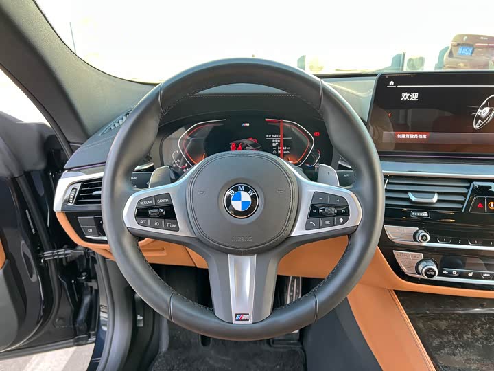 Фото 9 - BMW 6 Series GT