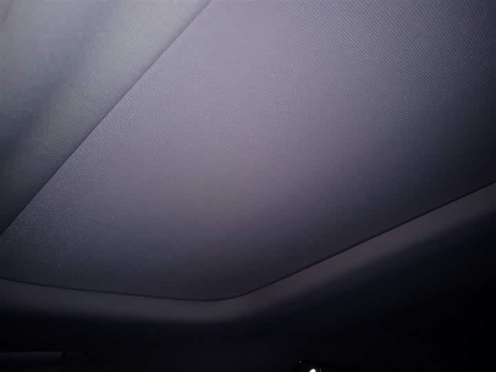 Фото 8 - Denza D9