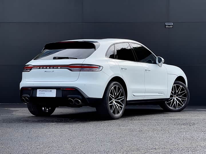 Фото 2 - Porsche Macan