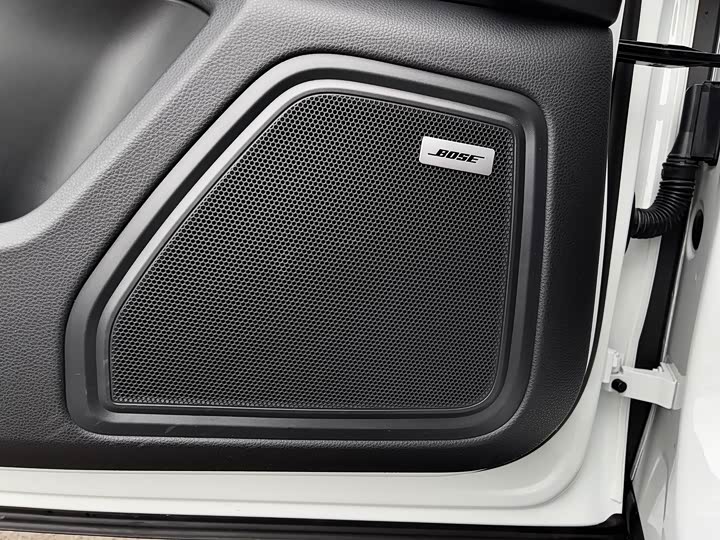 Фото 9 - Porsche Macan