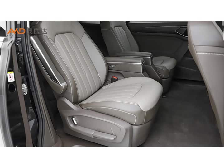 Фото 8 - Volkswagen Viloran