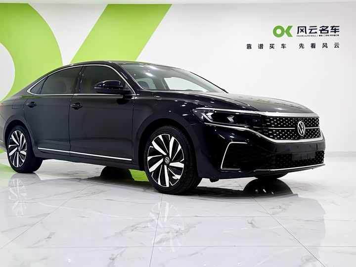 Фото 3 - Volkswagen Passat