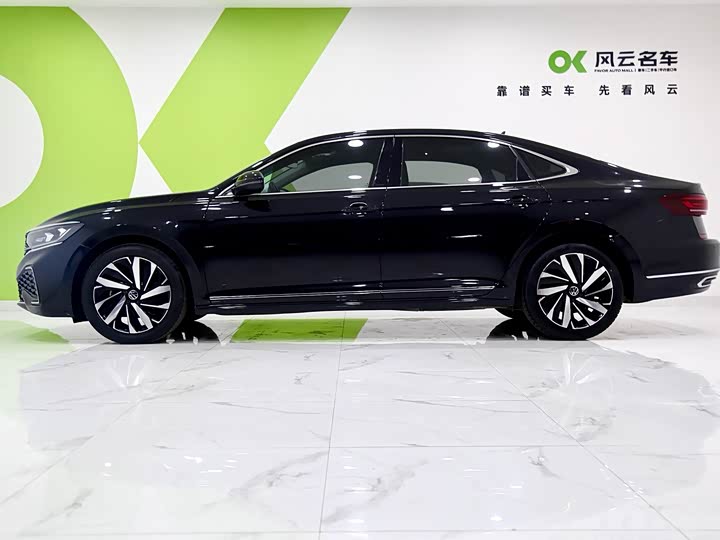 Фото 4 - Volkswagen Passat