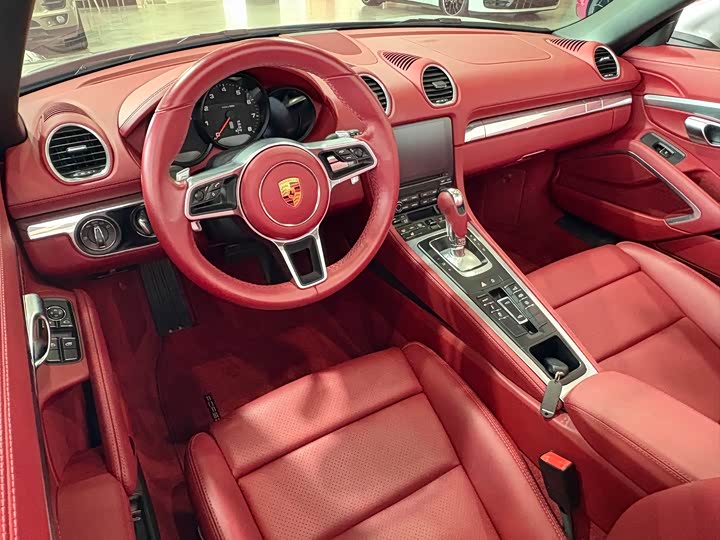 Фото 4 - Porsche 718