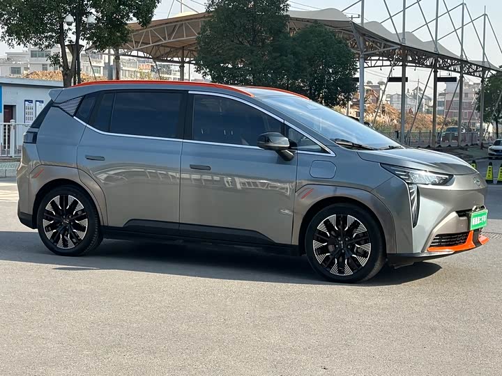 Фото 3 - GAC Aion Y