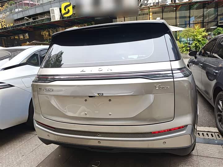 Фото 6 - GAC Aion Y