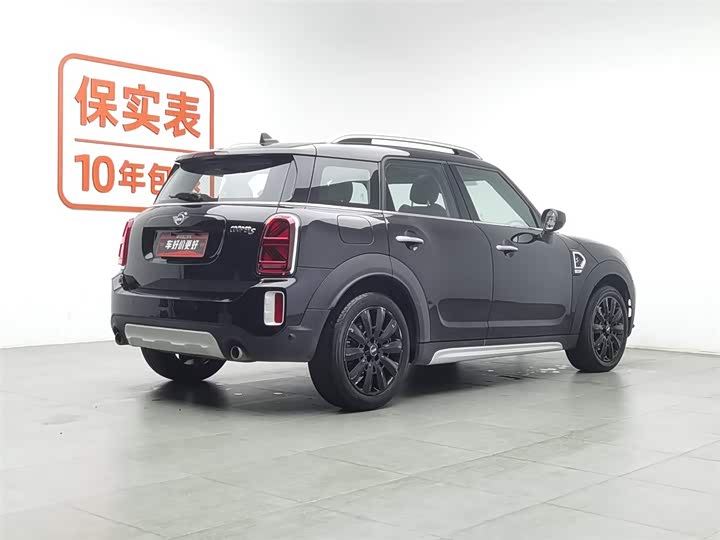 Фото 2 - Mini Countryman