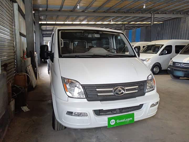 Фото 3 - Maxus V80