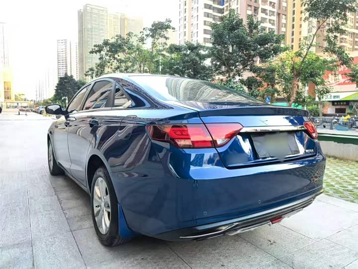 Фото 6 - Geely Emgrand GL