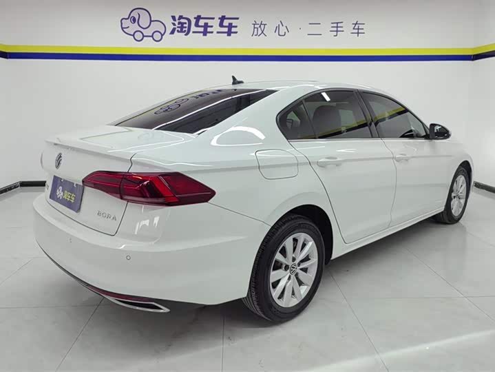 Фото 3 - Volkswagen Bora