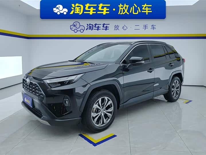 Фото 1 - Toyota RAV4