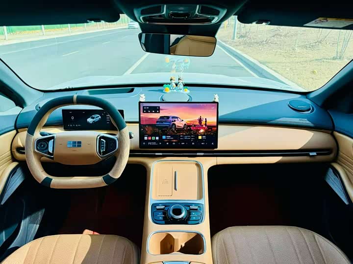 Фото 5 - Geely Galaxy Starship 7