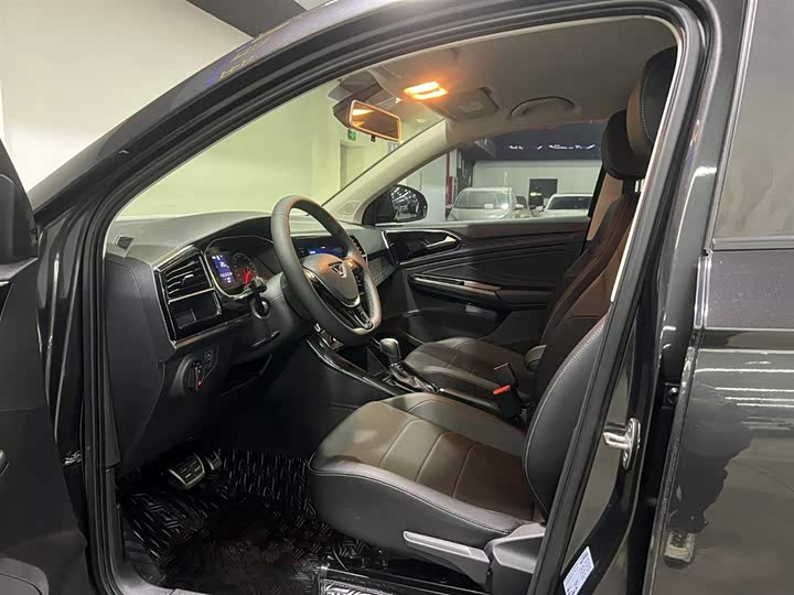 Фото 8 - Jetta VS5