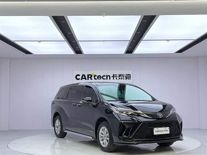 Фото 7 - Toyota Granvia