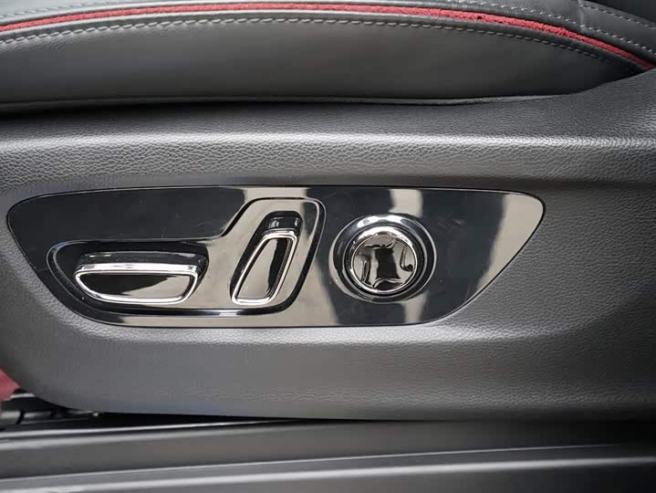 Фото 6 - GAC Trumpchi E9