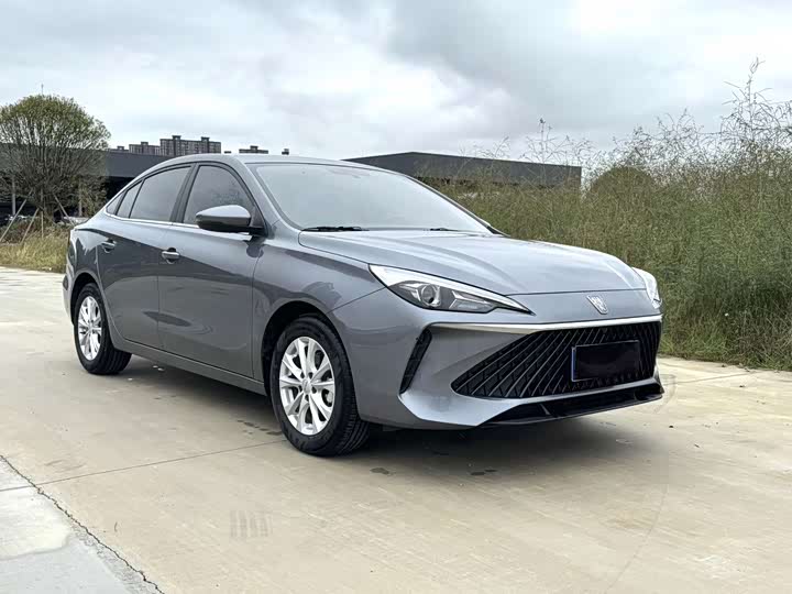 Фото 3 - Roewe i5