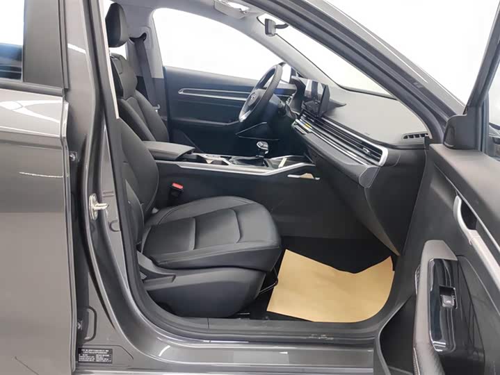 Фото 8 - Geely Emgrand