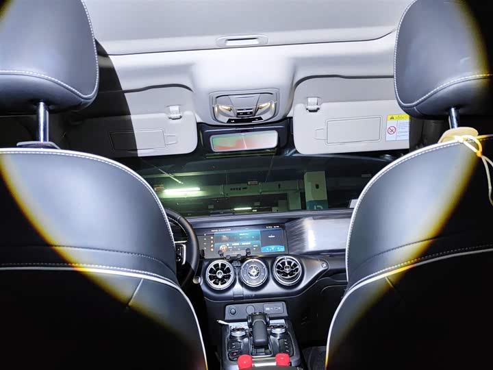 Фото 9 - Tank 300