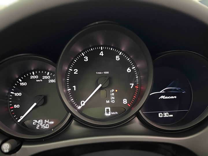 Фото 5 - Porsche Macan