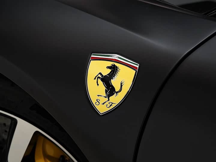 Фото 8 - Ferrari SF90