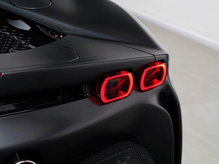 Фото 9 - Ferrari SF90