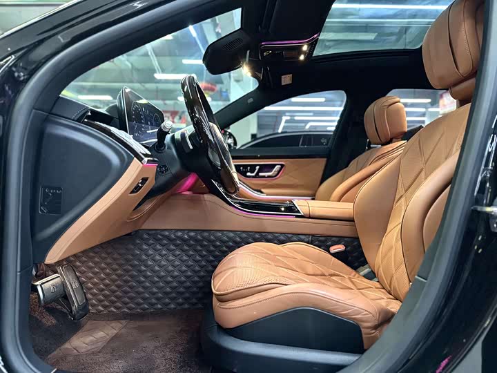 Фото 5 - Mercedes-Benz Maybach S-Class