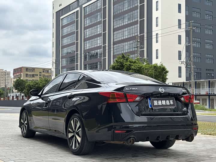 Фото 4 - Nissan Teana