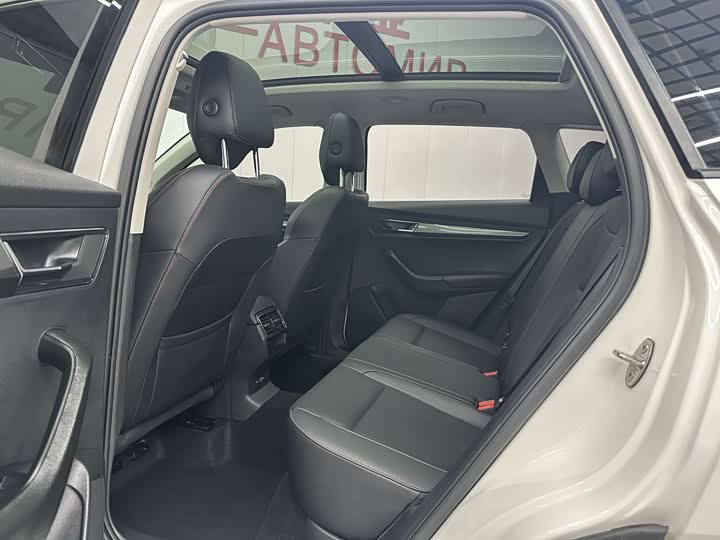 Фото 5 - Skoda Karoq