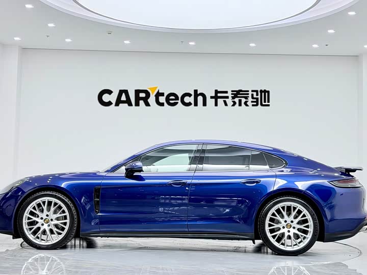 Фото 8 - Porsche Panamera