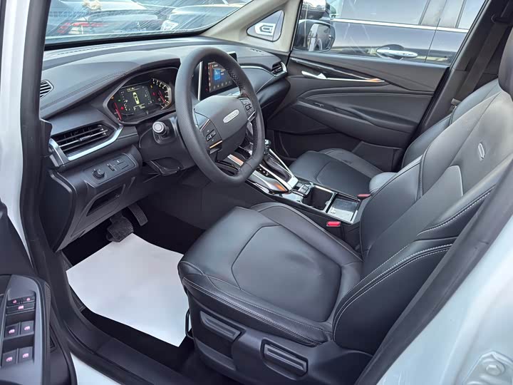 Фото 4 - Maxus G50