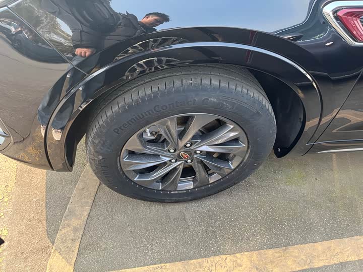 Фото 4 - Hongqi HS5