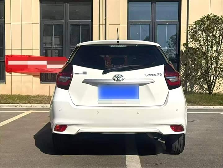 Фото 6 - Toyota Vios FS