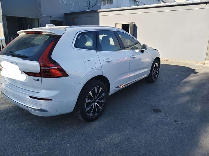 Фото 3 - Volvo XC60
