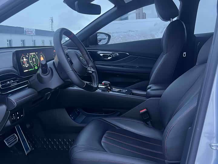 Фото 4 - GAC Trumpchi Empow R