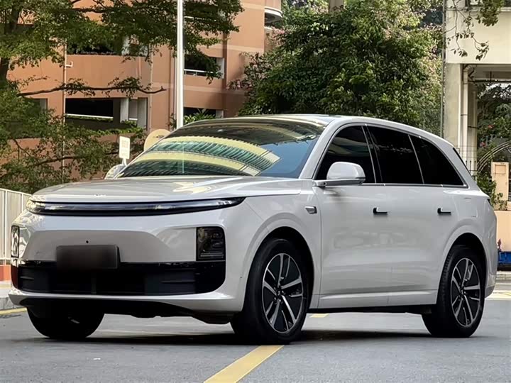 Фото 2 - LiXiang L6