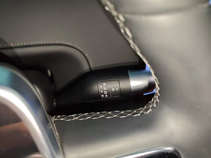 Фото 7 - LiXiang L6