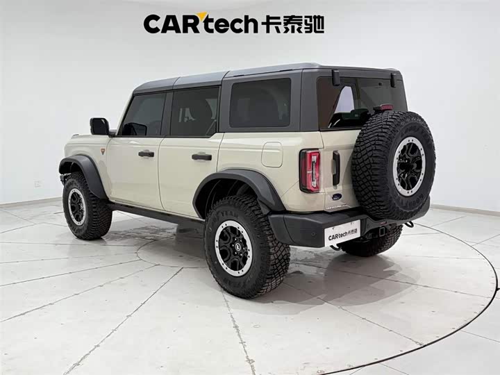 Фото 7 - Ford Bronco