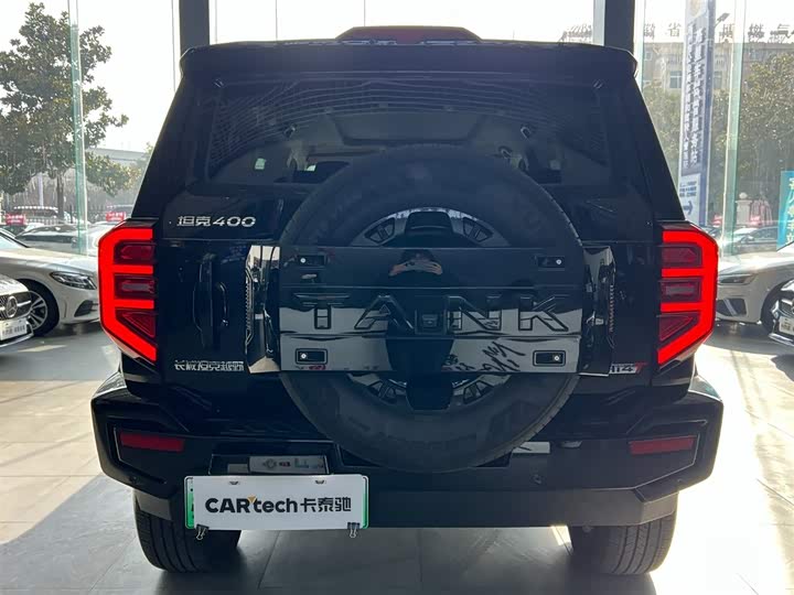 Фото 7 - Tank 400 Hybrid