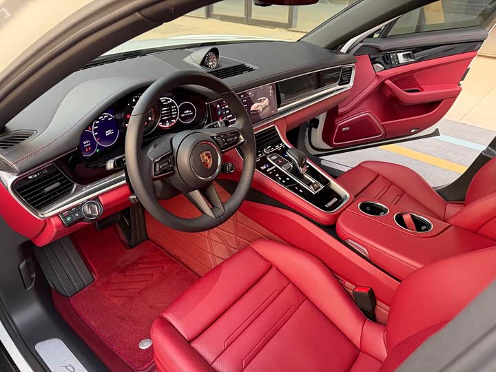 Фото 6 - Porsche Panamera