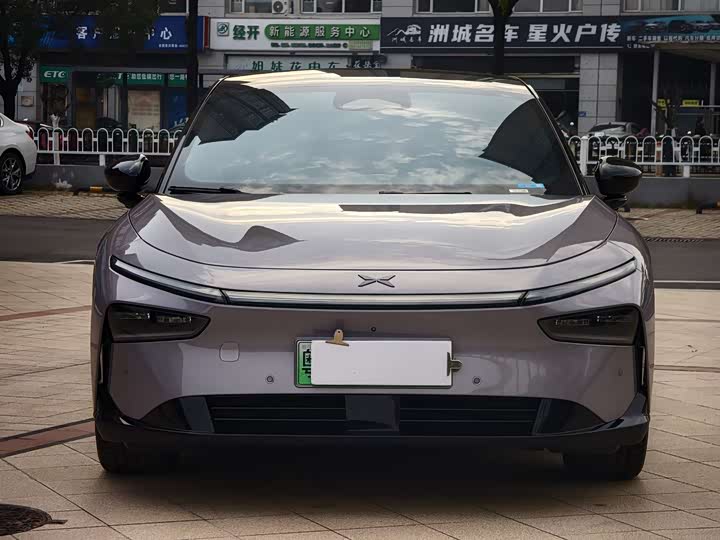 Фото 2 - XPeng F57
